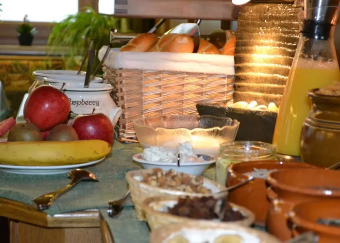 Гостевой дом Fruehstueckspension Rehwinkl